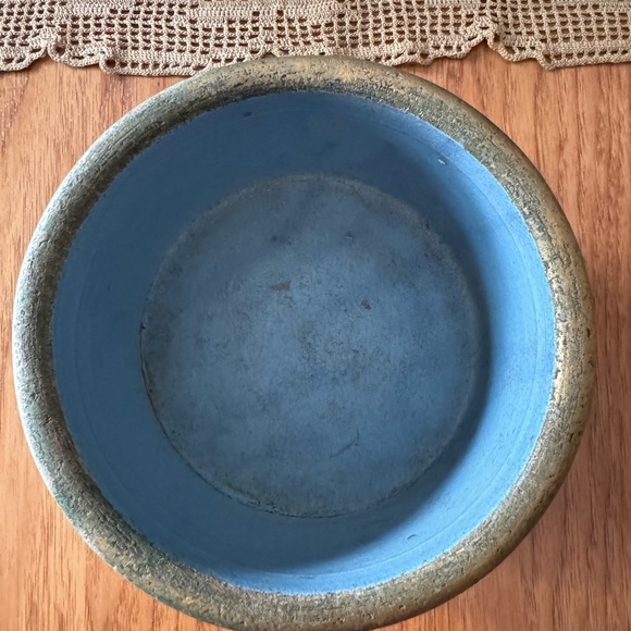Antique blue stoneware crock with lid - Picture 4 of 8